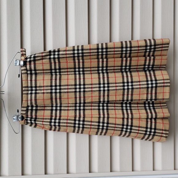 BURBERRY CHECK PLAID WOOL PLEATED SKIRT - Picture 3 of 8
